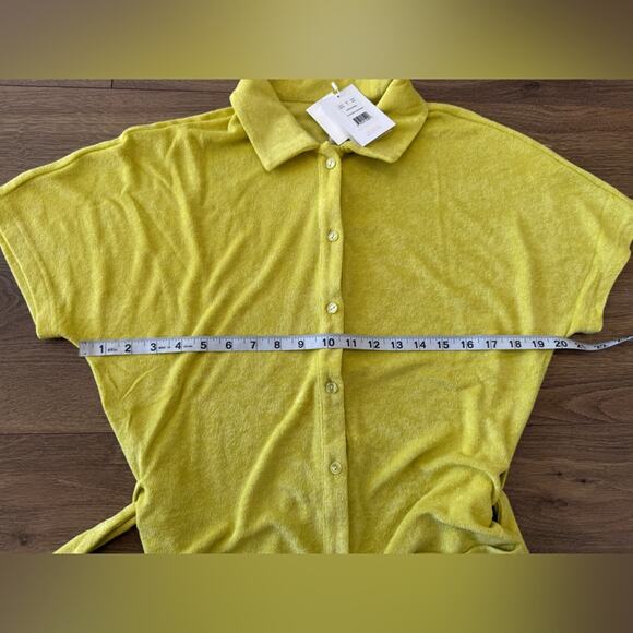 NWT Andie Swim Terry Button-Up Short Romper Honeysuckle Swim Cover
Size Small - Picture 6 of 8